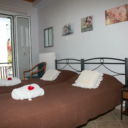 Irini's Traditional Kefalonian House * Lixúri