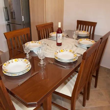 Casă la țară Irini's Traditional Kefalonian House Lixouri