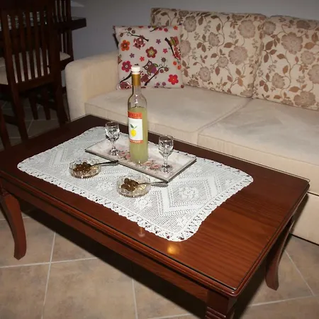 Irini's Traditional Kefalonian House * Lixouri